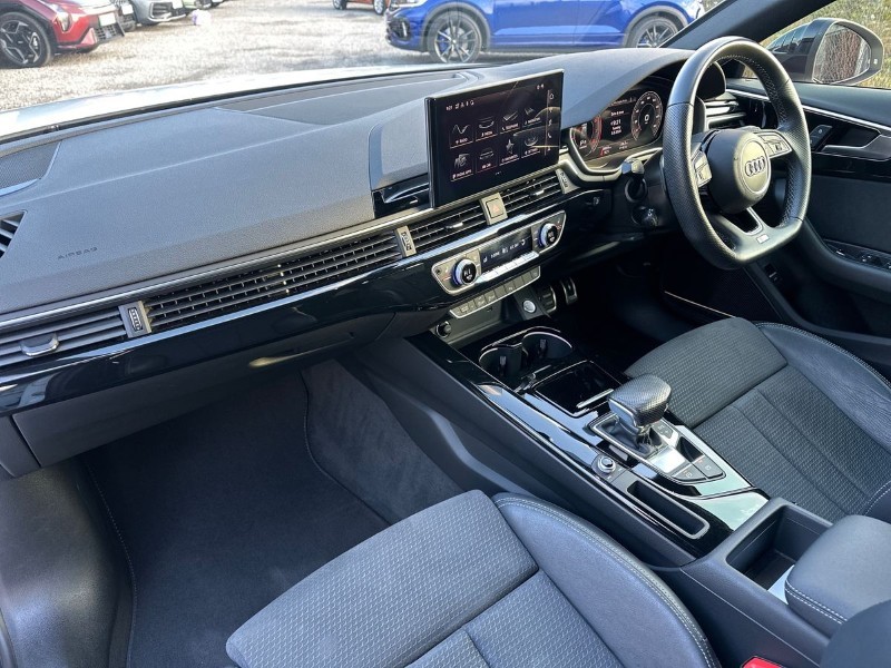 2021 (71) AUDI A4 35 TFSI Black Edition 5dr S Tronic 5012894