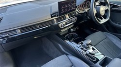 2021 (71) AUDI A4 35 TFSI Black Edition 5dr S Tronic 5012894