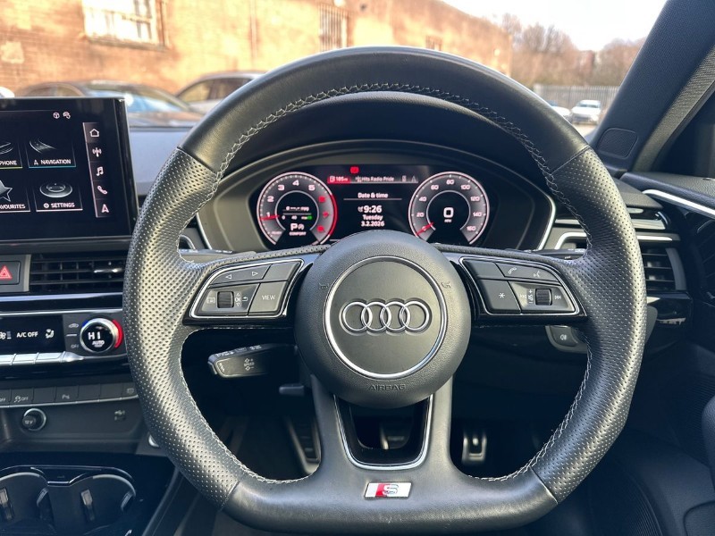 2021 (71) AUDI A4 35 TFSI Black Edition 5dr S Tronic 5012878