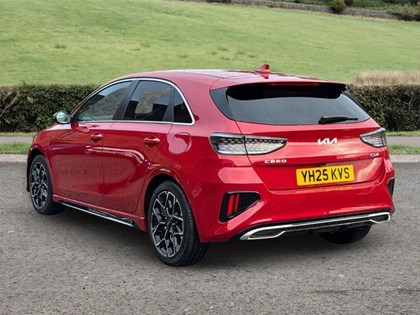 2025 (25) KIA CEED 1.5T GDi ISG 138 GT-Line 5dr DCT