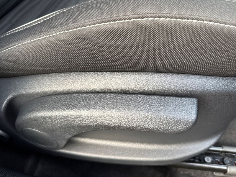 2025 (25) KIA CEED 1.5T GDi ISG 138 GT-Line 5dr DCT 5038603