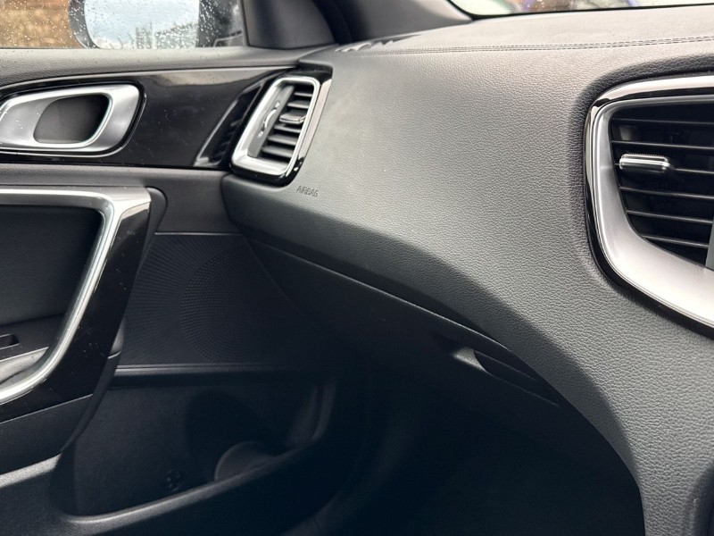 2025 (25) KIA CEED 1.5T GDi ISG 138 GT-Line 5dr DCT 5038618