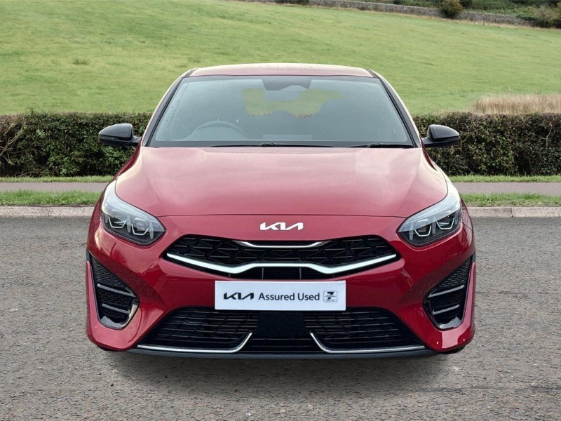 2025 (25) KIA CEED 1.5T GDi ISG 138 GT-Line 5dr DCT 5038596