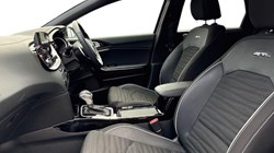 2025 (25) KIA CEED 1.5T GDi ISG 138 GT-Line 5dr DCT 5038592