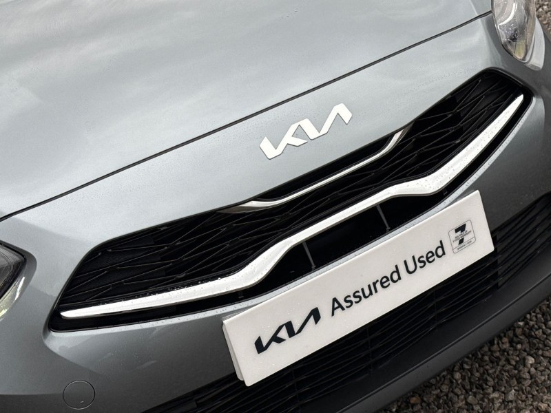 2025 (25) KIA CEED 1.5T GDi ISG 138 2 5dr 5037119