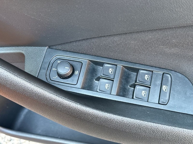 2024 (24) SKODA KAMIQ 1.0 TSI 110 SE Drive 5dr DSG 5013688