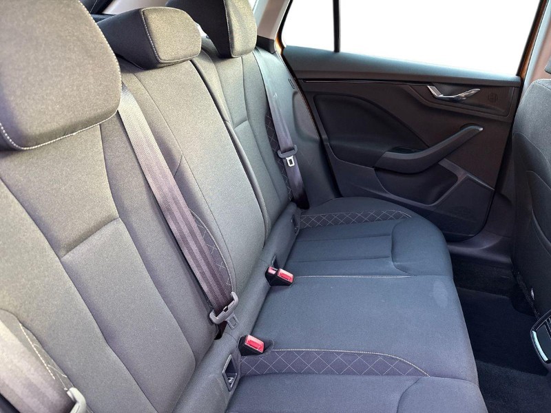 2024 (24) SKODA KAMIQ 1.0 TSI 110 SE Drive 5dr DSG 5013679