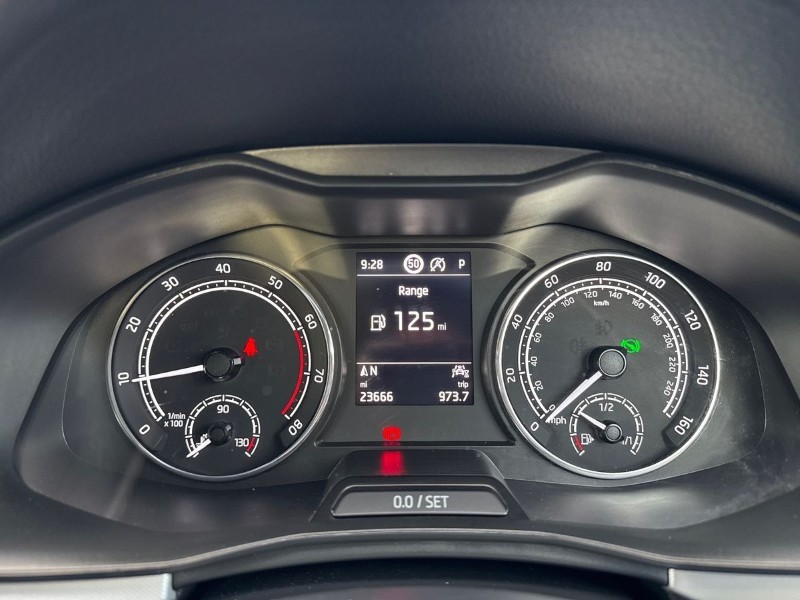 2024 (24) SKODA KAMIQ 1.0 TSI 110 SE Drive 5dr DSG 5013695