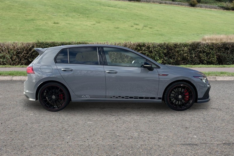 2022 (71) VOLKSWAGEN GOLF 2.0 TSI 300 GTI Clubsport 45 5dr DSG 4998057