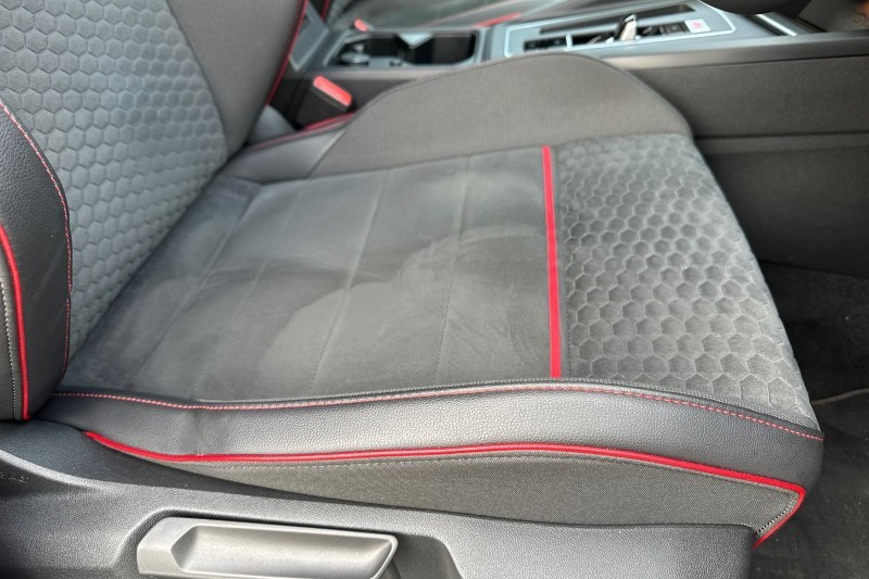 2022 (71) VOLKSWAGEN GOLF 2.0 TSI 300 GTI Clubsport 45 5dr DSG 4998067