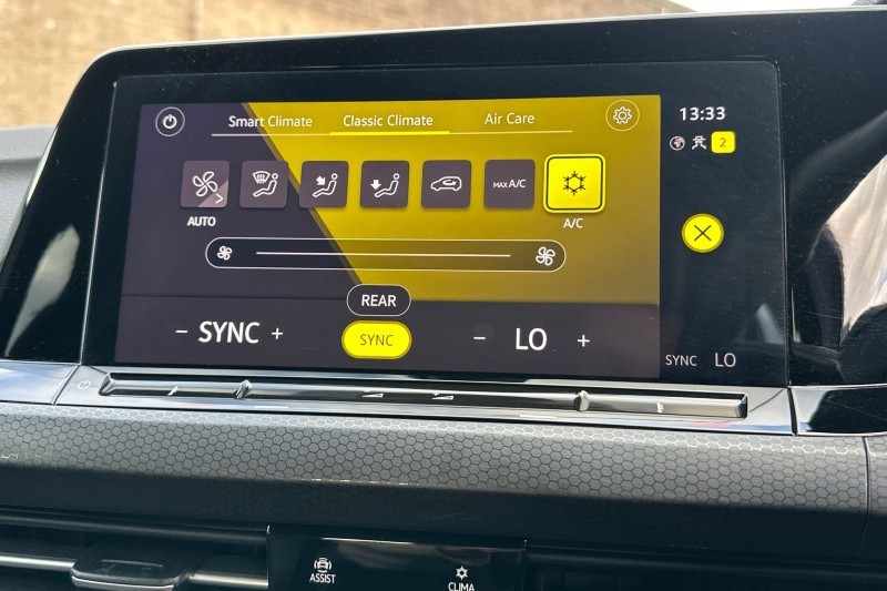 2022 (71) VOLKSWAGEN GOLF 2.0 TSI 300 GTI Clubsport 45 5dr DSG 4998077