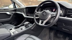 2020 (69) VOLKSWAGEN TOUAREG 3.0 V6 TDI 4Motion SEL 5dr Tip Auto 5024934