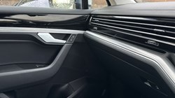 2020 (69) VOLKSWAGEN TOUAREG 3.0 V6 TDI 4Motion SEL 5dr Tip Auto 5024950