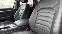 2020 (69) VOLKSWAGEN TOUAREG 3.0 V6 TDI 4Motion SEL 5dr Tip Auto 5024952