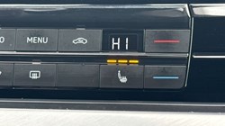 2020 (69) VOLKSWAGEN TOUAREG 3.0 V6 TDI 4Motion SEL 5dr Tip Auto 5024949