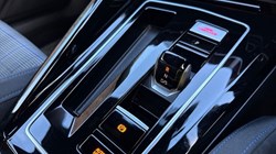 2024 (24) VOLKSWAGEN GOLF 1.4 TSI GTE 5dr DSG 5036756