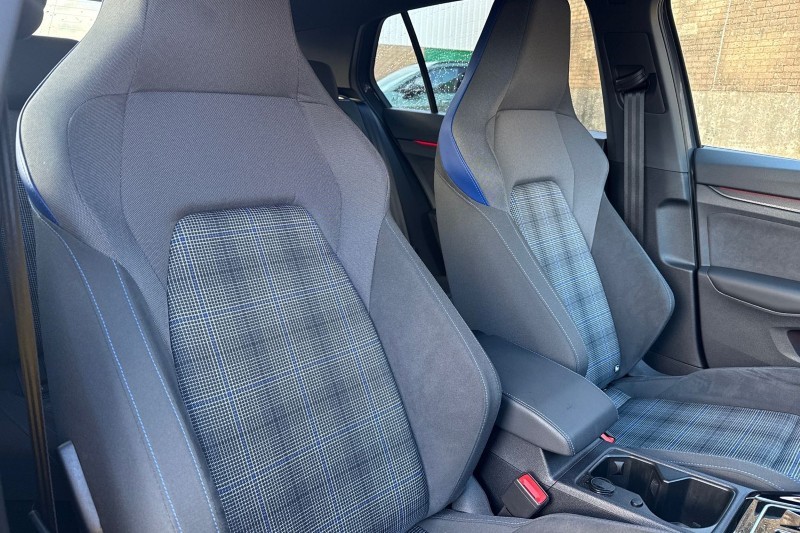 2024 (24) VOLKSWAGEN GOLF 1.4 TSI GTE 5dr DSG 5036744