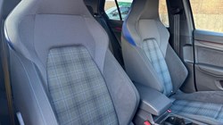 2024 (24) VOLKSWAGEN GOLF 1.4 TSI GTE 5dr DSG 5036744