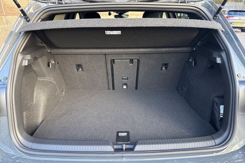 2024 (24) VOLKSWAGEN GOLF 1.4 TSI GTE 5dr DSG 5036760