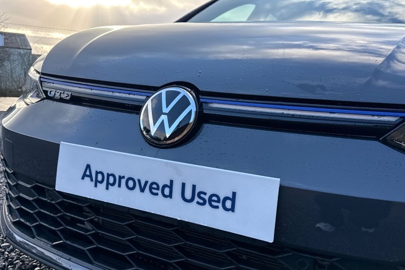 2024 (24) VOLKSWAGEN GOLF 1.4 TSI GTE 5dr DSG 5036763