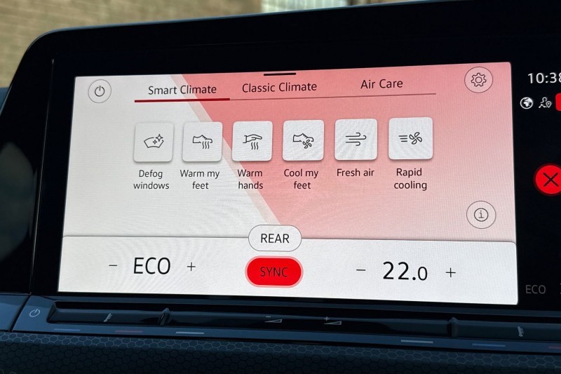 2024 (24) VOLKSWAGEN GOLF 1.4 TSI GTE 5dr DSG 5036753