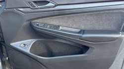 2024 (24) VOLKSWAGEN GOLF 1.4 TSI GTE 5dr DSG 5036739