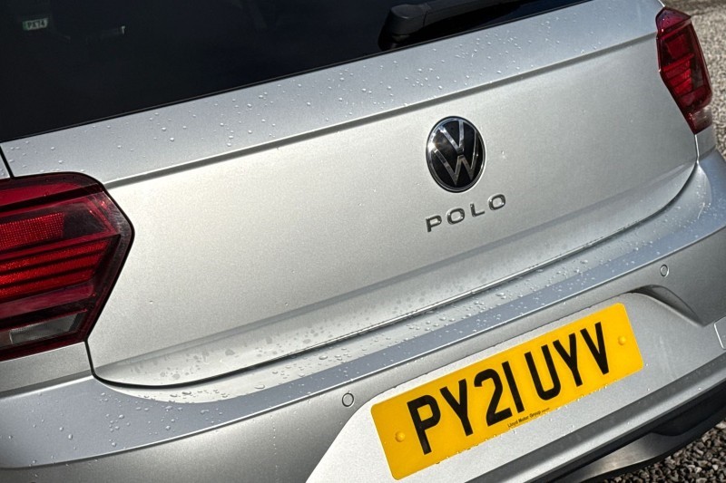 2021 (21) VOLKSWAGEN POLO 1.0 TSI 95 Match 5dr DSG 5036962