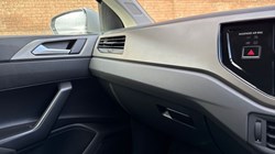 2021 (21) VOLKSWAGEN POLO 1.0 TSI 95 Match 5dr DSG 5036953