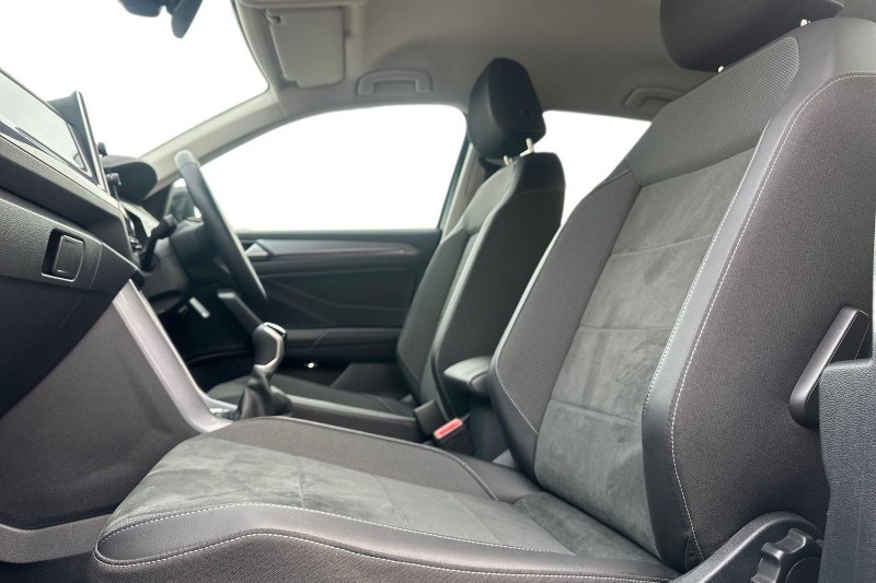 2024 (24) VOLKSWAGEN T-ROC 1.5 TSI Style 5dr 5017476