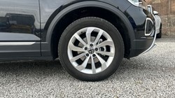 2024 (24) VOLKSWAGEN T-ROC 1.5 TSI Style 5dr 5017481