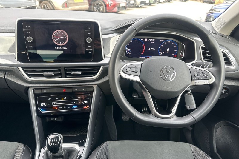 2024 (24) VOLKSWAGEN T-ROC 1.5 TSI Style 5dr 5017494