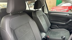 2024 (24) VOLKSWAGEN T-ROC 1.5 TSI Style 5dr 5017489