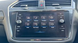 2023 (72) VOLKSWAGEN TIGUAN 2.0 TDI 4Motion R-Line 5dr DSG 5072352
