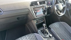2023 (72) VOLKSWAGEN TIGUAN 2.0 TDI 4Motion R-Line 5dr DSG 5072323