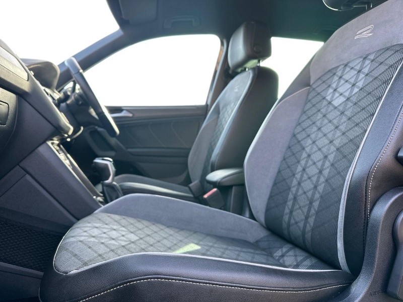 2023 (72) VOLKSWAGEN TIGUAN 2.0 TDI 4Motion R-Line 5dr DSG 5072253