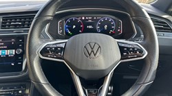 2023 (72) VOLKSWAGEN TIGUAN 2.0 TDI 4Motion R-Line 5dr DSG 5072267