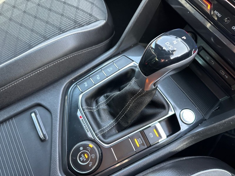 2023 (72) VOLKSWAGEN TIGUAN 2.0 TDI 4Motion R-Line 5dr DSG 5072359