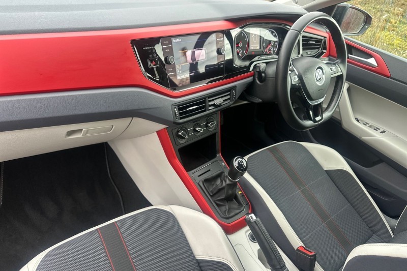 2018 (68) VOLKSWAGEN POLO 1.0 TSI 95 Beats 5dr 5045000