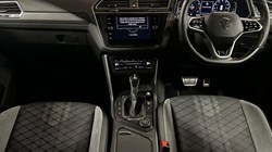 2022 (72) VOLKSWAGEN TIGUAN 2.0 TSI 4Motion R-Line 5dr DSG 5049233