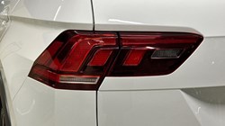 2022 (72) VOLKSWAGEN TIGUAN 2.0 TSI 4Motion R-Line 5dr DSG 5049261