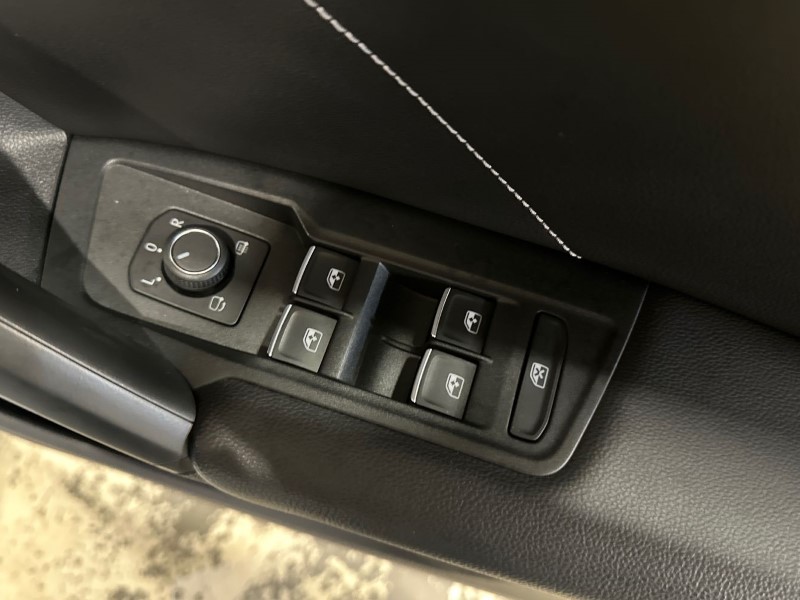 2022 (72) VOLKSWAGEN TIGUAN 2.0 TSI 4Motion R-Line 5dr DSG 5049237