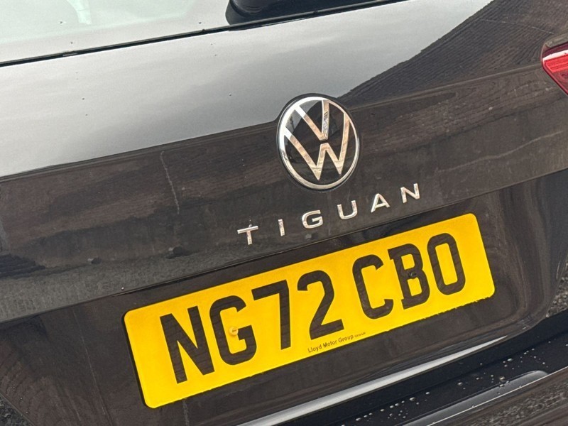 2023 (72) VOLKSWAGEN TIGUAN 1.5 TSI 150 R-Line 5dr DSG 5037160