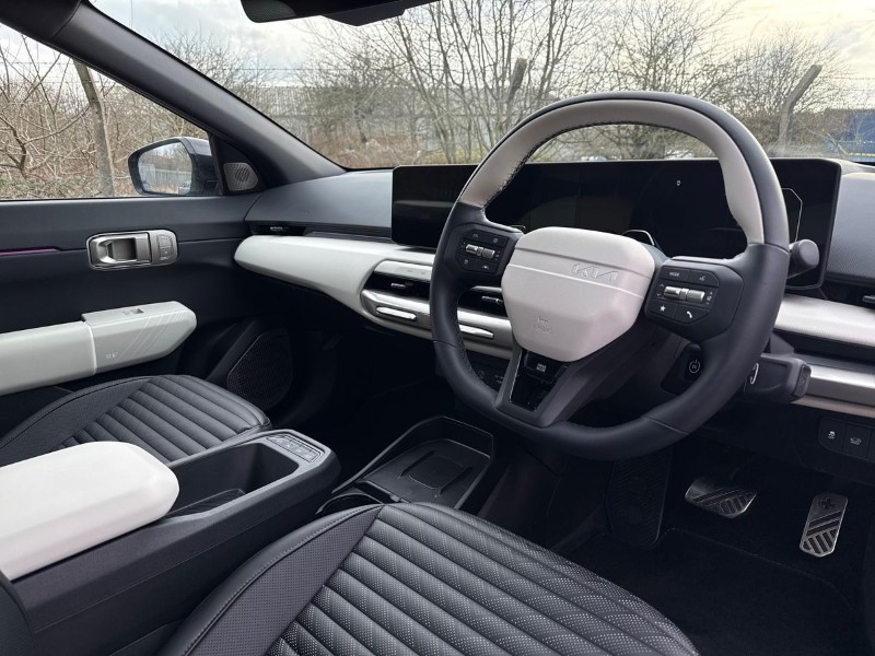 2025 (75) KIA EV4 150kW GT-Line S 81kWh 5dr Auto 5015238