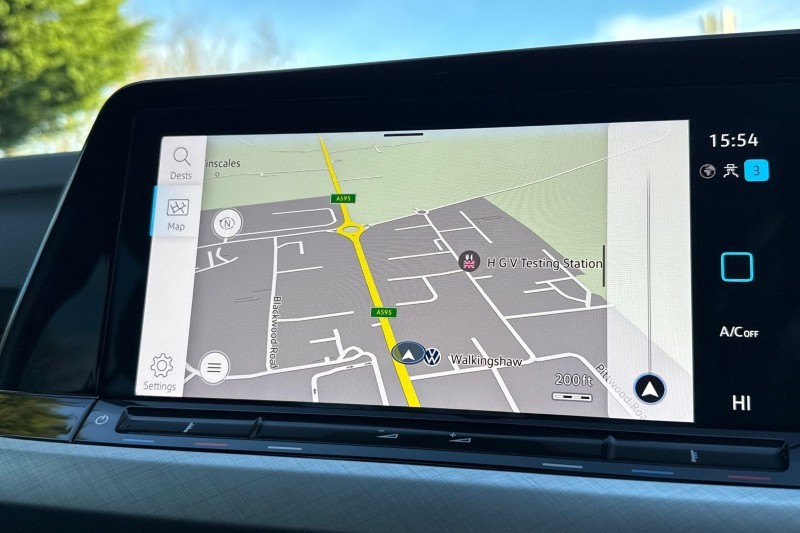 2024 (24) VOLKSWAGEN GOLF 1.0 eTSI Life 5dr DSG 5076567