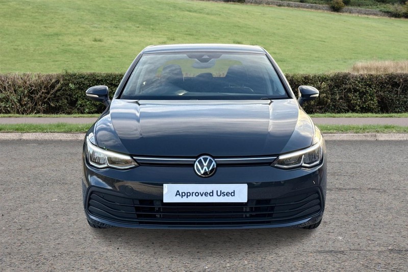 2024 (24) VOLKSWAGEN GOLF 1.0 eTSI Life 5dr DSG 5076552