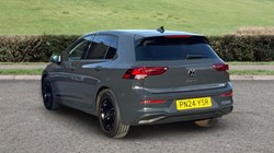 2024 (24) VOLKSWAGEN GOLF 1.0 eTSI Life 5dr DSG 1