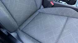 2024 (24) VOLKSWAGEN GOLF 1.0 eTSI Life 5dr DSG 5076560