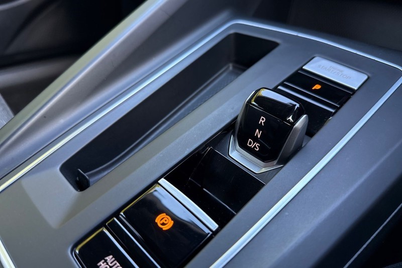 2024 (24) VOLKSWAGEN GOLF 1.0 eTSI Life 5dr DSG 5076571