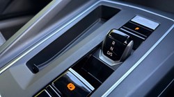 2024 (24) VOLKSWAGEN GOLF 1.0 eTSI Life 5dr DSG 5076571