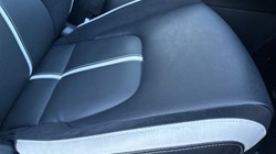 2025 (75) KIA SPORTAGE 1.6T GDi HEV GT-Line S 5dr Auto 5025445